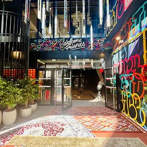  Hostel Jost Centre
